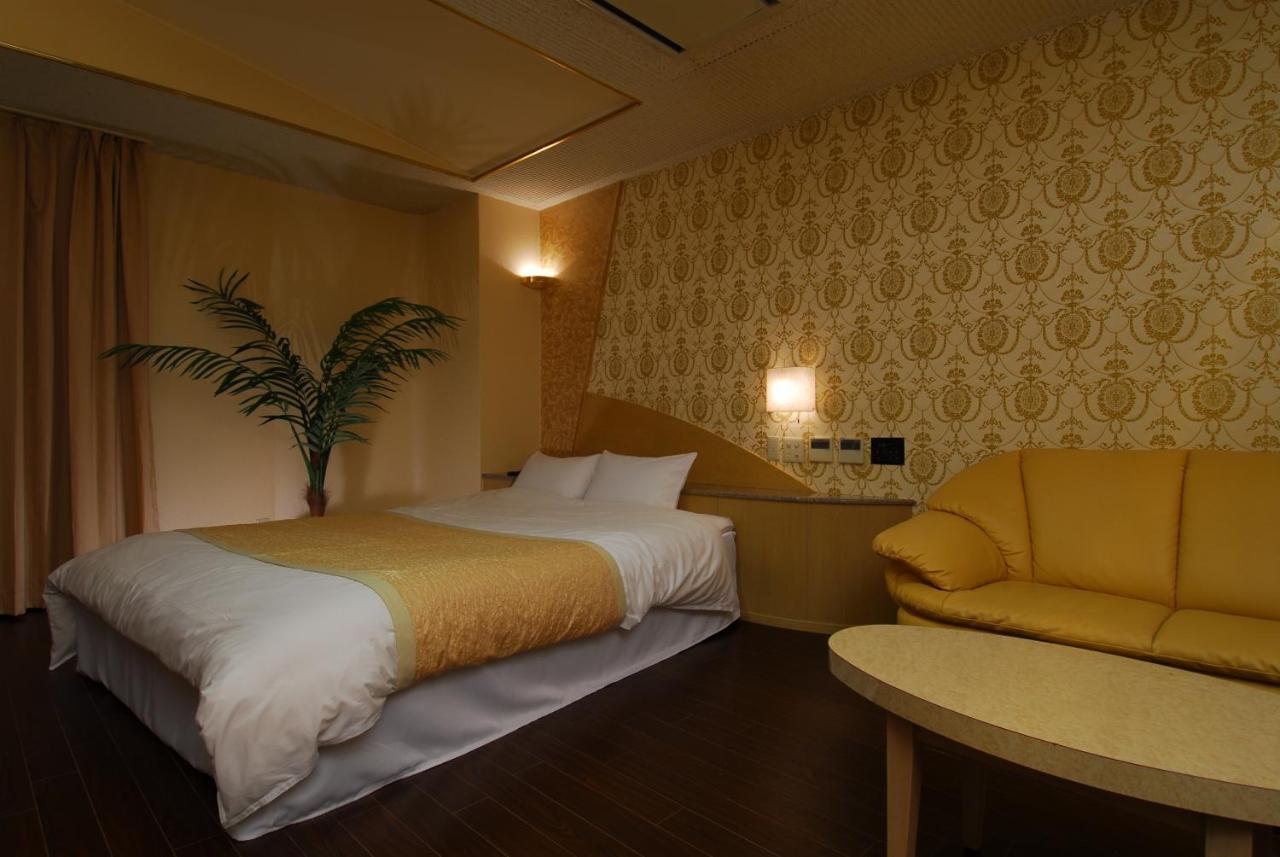 Отель Bay Hill Club Higashi Kokura (Adults Only) Китакюсю Экстерьер фото